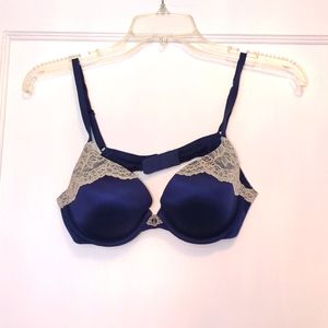 Victoria's Secret Lined Demi 34C